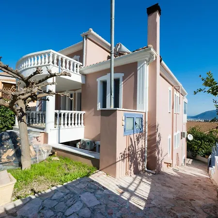 A L' Aise Απόλπαινα