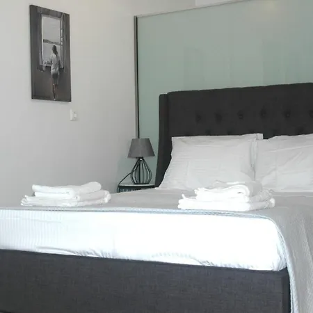 A L' Aise Apartment