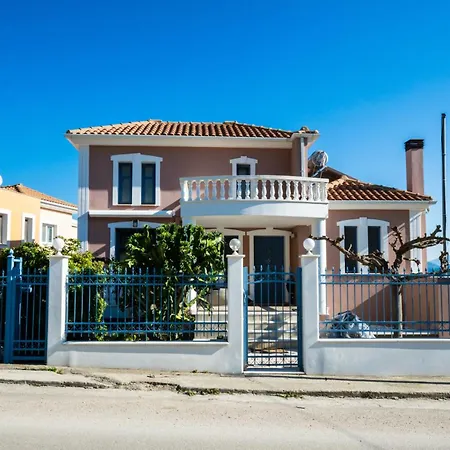 A L' Aise Apartment